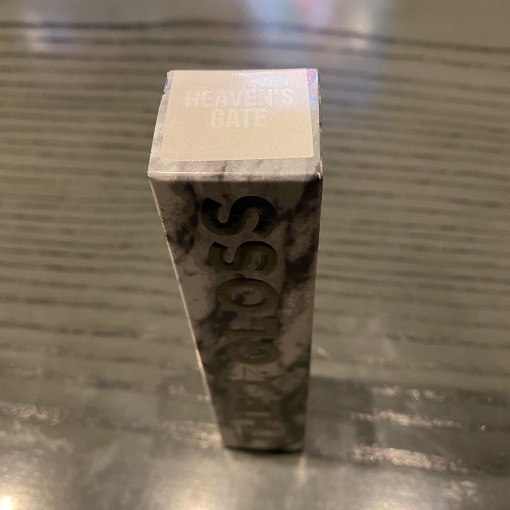 JSC The Gloss in Heavens Gate